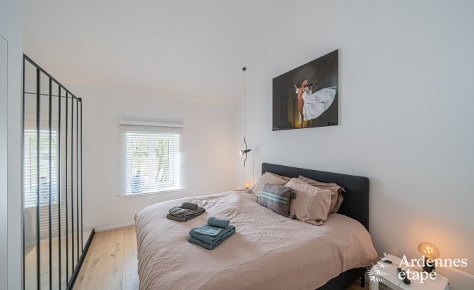 Au�ergew�hnlich charmant Ferienhaus in Profondeville f�r 4 Personen mit Jacuzzi, Infrarotkabine und Ponton auf der Maas