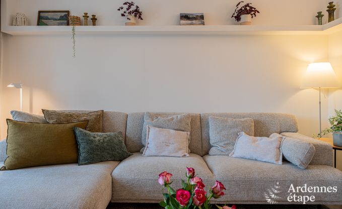 Au�ergew�hnlich charmant Ferienhaus in Profondeville f�r 4 Personen mit Jacuzzi, Infrarotkabine und Ponton auf der Maas