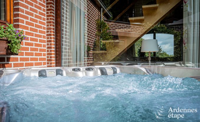 Ferienhaus f�r 6 mit Whirlpool, Sauna und Garten in Profondeville, Ardennen