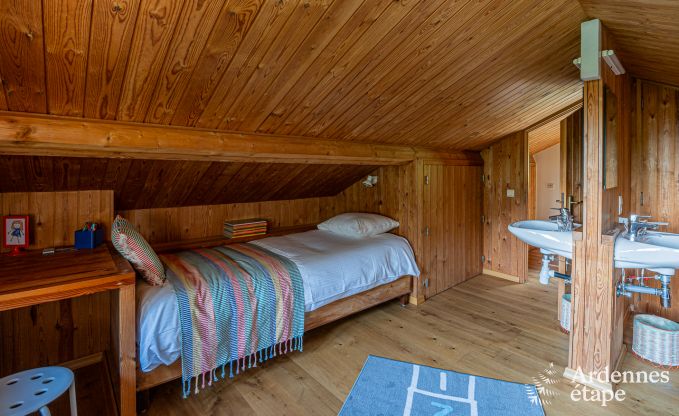 Ferienhaus f�r 6 mit Whirlpool, Sauna und Garten in Profondeville, Ardennen