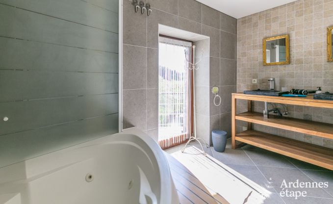 Luxusvilla in Redu, Ardennen, 9 Personen, Auenpool, Sauna, Dampfbad, Innen- und Auenwhirlpool, Privatgarten, vollstndige Ausstattung