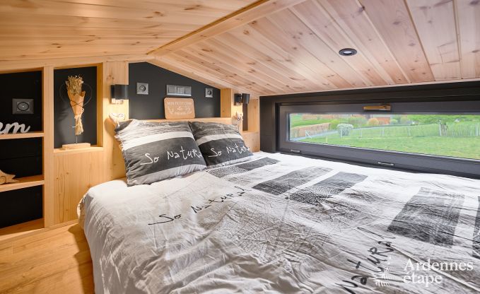 Romantisches Tiny House in Redu: Aufenthalt f�r 2 in den Ardennen mit privater Terrasse und Panoramablick