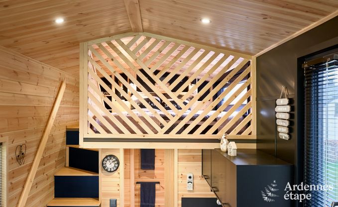 Romantisches Tiny House in Redu: Aufenthalt f�r 2 in den Ardennen mit privater Terrasse und Panoramablick