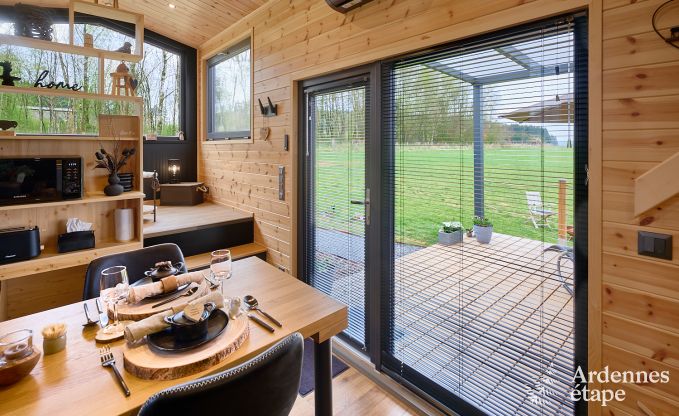 Romantisches Tiny House in Redu: Aufenthalt f�r 2 in den Ardennen mit privater Terrasse und Panoramablick