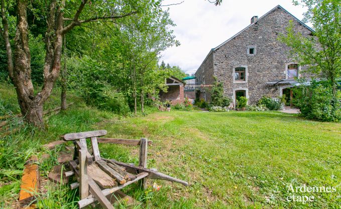 Ferienhaus in Rendeux, Ardennen, 6 Personen, 2 Schlafzimmer, privater Garten, Babyausstattung, Terrasse mit Grill