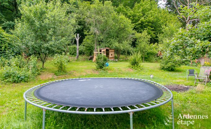 Ferienhaus in Rendeux, Ardennen, 6 Personen, 2 Schlafzimmer, privater Garten, Babyausstattung, Terrasse mit Grill