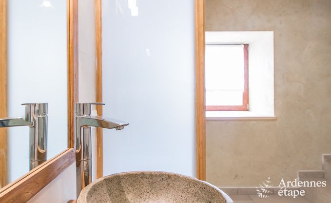 Ferienhaus in Rendeux, Ardennen, 6 Personen, 2 Schlafzimmer, privater Garten, Babyausstattung, Terrasse mit Grill