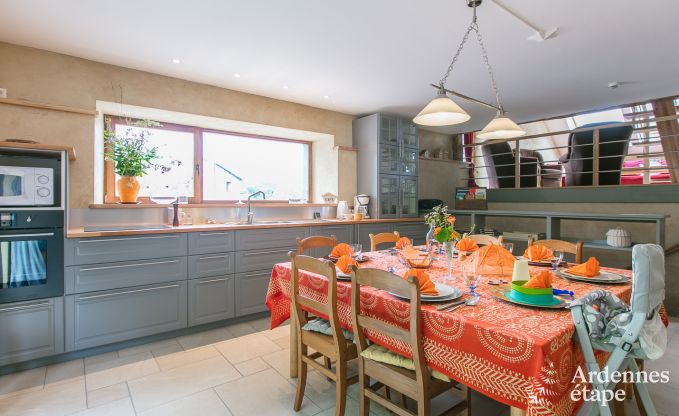 Ferienhaus in Rendeux, Ardennen, 6 Personen, 2 Schlafzimmer, privater Garten, Babyausstattung, Terrasse mit Grill