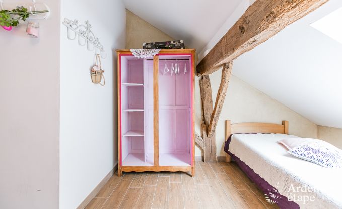 Ferienhaus in Rendeux, Ardennen, 6 Personen, 2 Schlafzimmer, privater Garten, Babyausstattung, Terrasse mit Grill