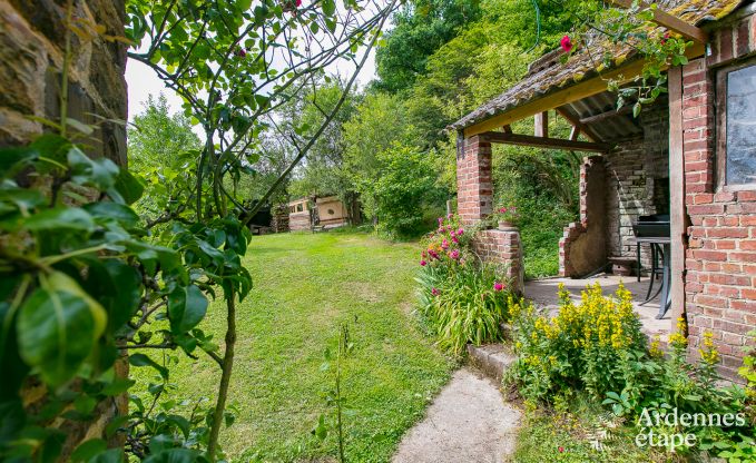 Ferienhaus in Rendeux, Ardennen, 6 Personen, 2 Schlafzimmer, privater Garten, Babyausstattung, Terrasse mit Grill