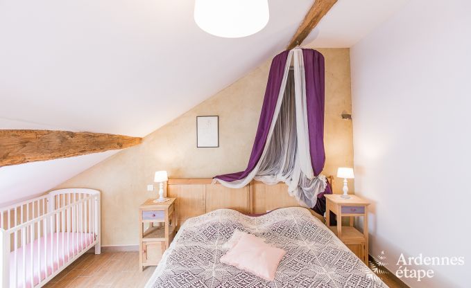 Ferienhaus in Rendeux, Ardennen, 6 Personen, 2 Schlafzimmer, privater Garten, Babyausstattung, Terrasse mit Grill