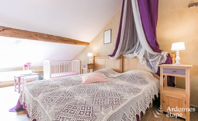 Ferienhaus in Rendeux, Ardennen, 6 Personen, 2 Schlafzimmer, privater Garten, Babyausstattung, Terrasse mit Grill