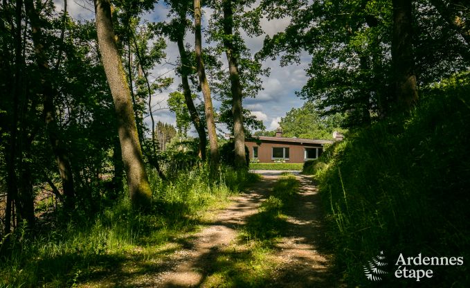 Ferienhaus mit Blick auf den See für 6 Personen in den Ardennen (Robertville)
