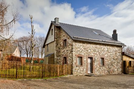 Bezauberndes Ferienhaus f�r 10 Personen mit authentischem Flair in Robertville