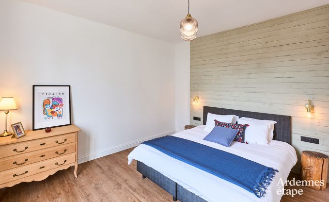 Sehr gepflegtes und charmantes Ferienhaus f�r 8 Personen in Tellin, nahe Rochefort