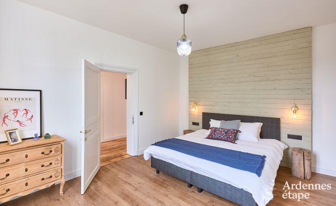 Sehr gepflegtes und charmantes Ferienhaus f�r 8 Personen in Tellin, nahe Rochefort