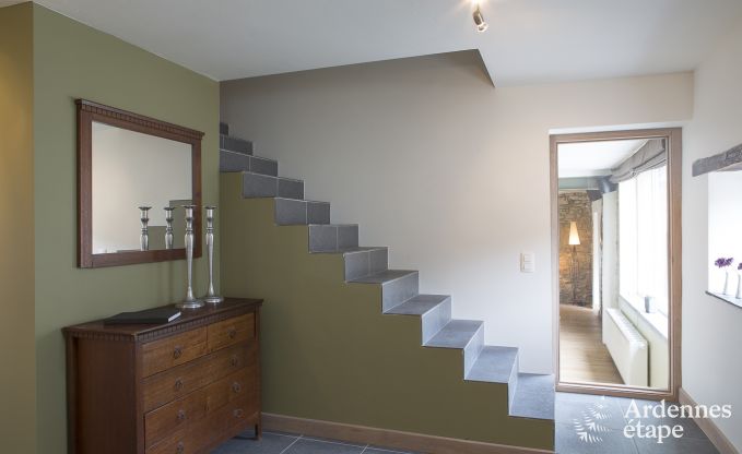 Ger�umiges Ferienhaus in Rochefort in den Ardennen f�r 24 Personen mit Sauna, Spielzimmer und privatem Garten