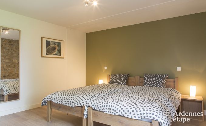 Ger�umiges Ferienhaus in Rochefort in den Ardennen f�r 24 Personen mit Sauna, Spielzimmer und privatem Garten