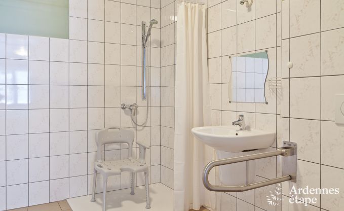 Luxusvilla Rochefort 48 Pers. Ardennen Schwimmbad Wellness Behinderten gerecht