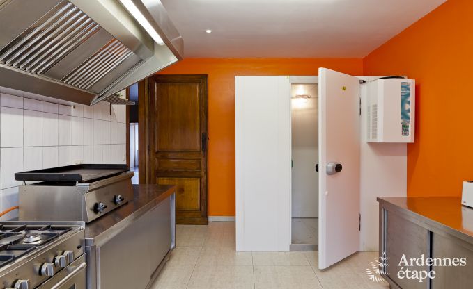 Luxusvilla Rochefort 48 Pers. Ardennen Schwimmbad Wellness Behinderten gerecht