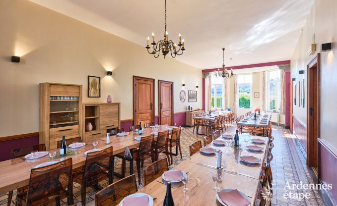 Schloss Rochefort 48 Pers. Ardennen Schwimmbad Wellness