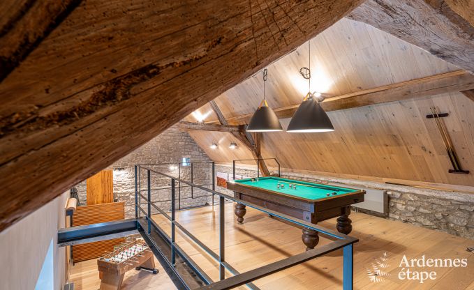 Charmantes Ferienhaus mit Kicker, Billard, Kamin und privatem Garten in Rochefort: geeignet f�r 6 Personen