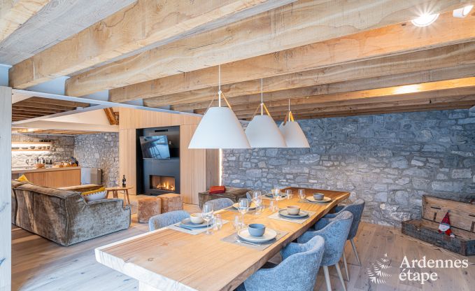 Charmantes Ferienhaus mit Kicker, Billard, Kamin und privatem Garten in Rochefort: geeignet f�r 6 Personen