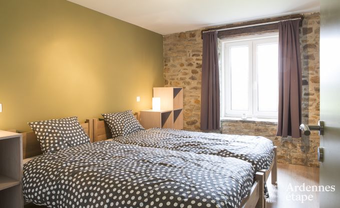 Ger�umiges Ferienhaus in Rochefort in den Ardennen f�r 24 Personen mit Sauna, Spielzimmer und privatem Garten