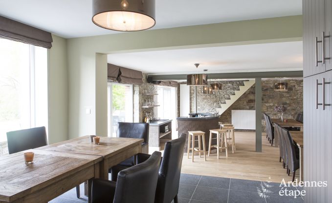Ger�umiges Ferienhaus in Rochefort in den Ardennen f�r 24 Personen mit Sauna, Spielzimmer und privatem Garten