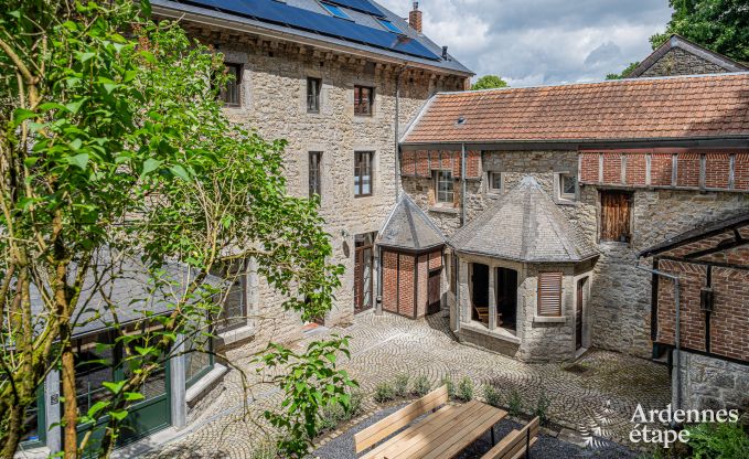 Groes Ferienhaus in Rochefort fr 25 Personen mit 11 Schlafzimmern, 11 Badezimmern, Sauna und Bar