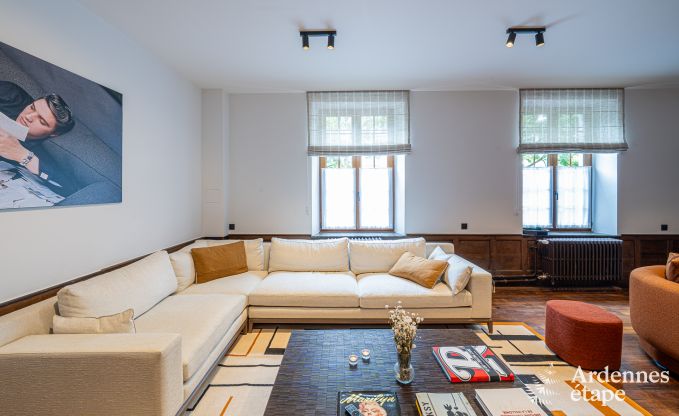 Groes Ferienhaus in Rochefort fr 25 Personen mit 11 Schlafzimmern, 11 Badezimmern, Sauna und Bar