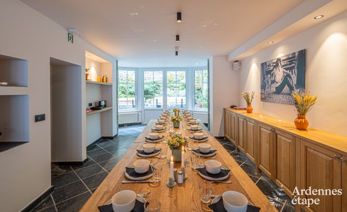 Groes Ferienhaus in Rochefort fr 25 Personen mit 11 Schlafzimmern, 11 Badezimmern, Sauna und Bar