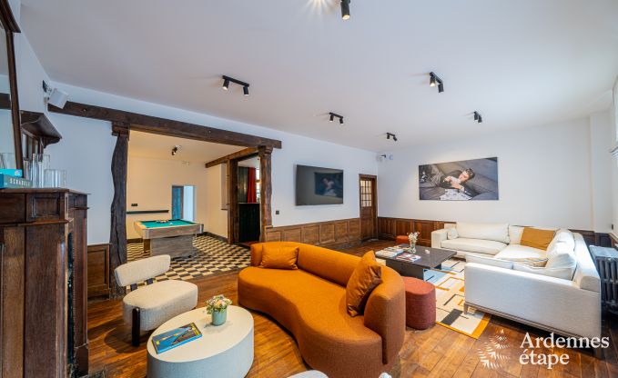 Groes Ferienhaus in Rochefort fr 25 Personen mit 11 Schlafzimmern, 11 Badezimmern, Sauna und Bar