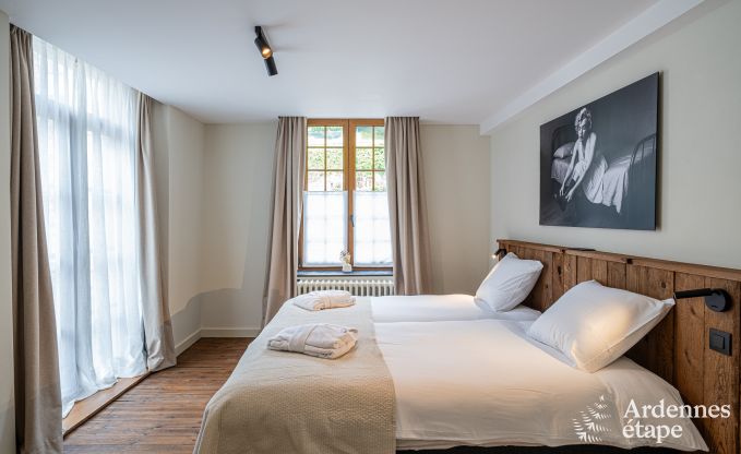 Groes Ferienhaus in Rochefort fr 25 Personen mit 11 Schlafzimmern, 11 Badezimmern, Sauna und Bar