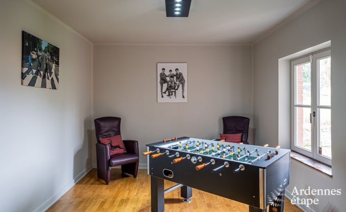 Hochwertig Ferienhaus f�r 32 Personen in Rochefort mit private Badezimmer und Naturpool