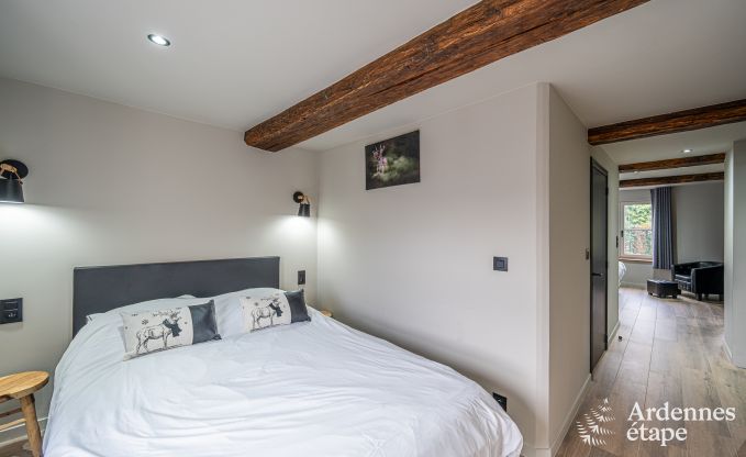 Hochwertig Ferienhaus f�r 32 Personen in Rochefort mit private Badezimmer und Naturpool