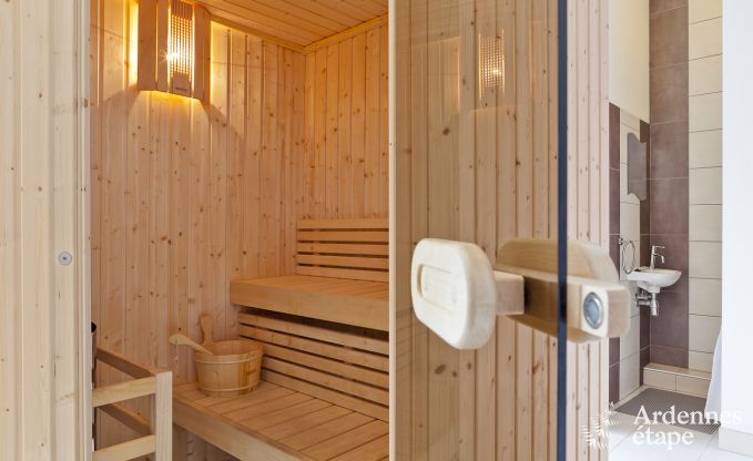 Luxusvilla Rochefort 48 Pers. Ardennen Schwimmbad Wellness Behinderten gerecht
