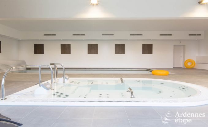 Schloss Rochefort 48 Pers. Ardennen Schwimmbad Wellness