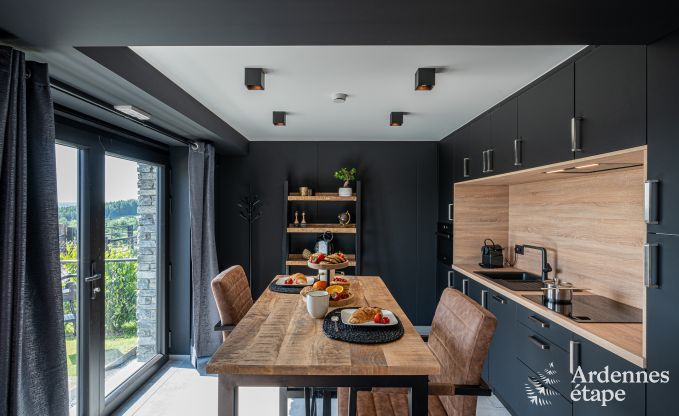 Gemtliches ebenerdiges Ferienhaus fr 2 Personen in Rochehaut mit Aussicht