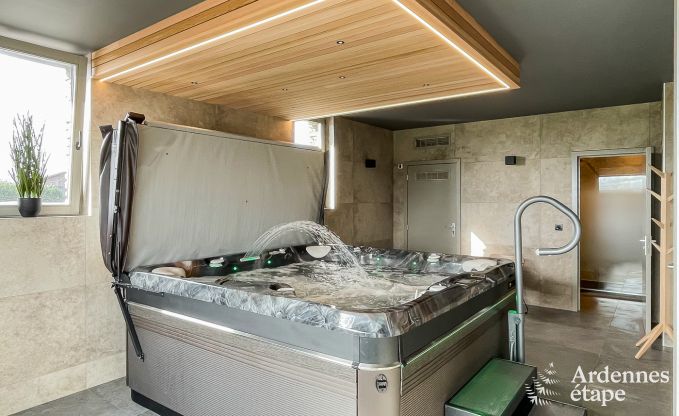 Gerumiges und komfortables Ferienhaus fr 16 Personen in Rochehaut, Ardennen.