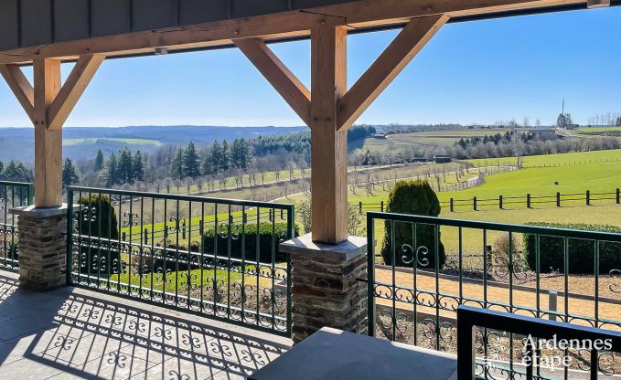 Gerumiges und komfortables Ferienhaus fr 16 Personen in Rochehaut, Ardennen.