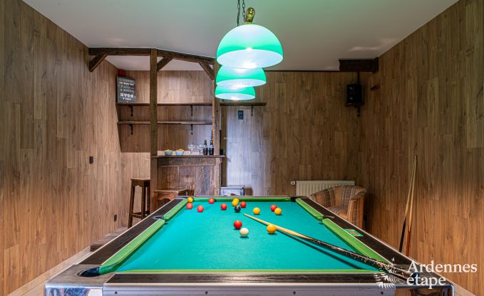 Gerumiges und komfortables Ferienhaus fr 16 Personen in Rochehaut, Ardennen.