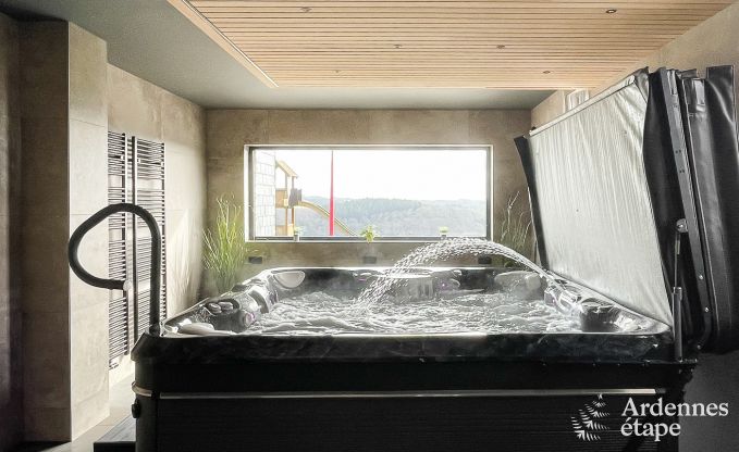 Gerumiges und komfortables Ferienhaus fr 16 Personen in Rochehaut, Ardennen.