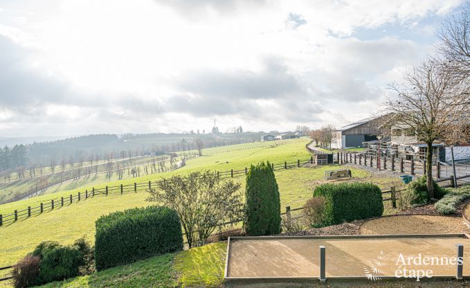 Gerumiges und komfortables Ferienhaus fr 16 Personen in Rochehaut, Ardennen.