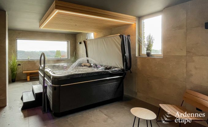 Gerumiges und komfortables Ferienhaus fr 16 Personen in Rochehaut, Ardennen.