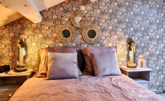 Gem�tliches Ferienhaus in Rochehaut f�r 6-7 Personen mit Jacuzzi, privatem Garten und in der N�he von Wanderwegen