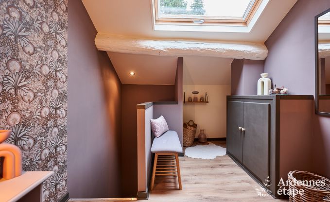 Gem�tliches Ferienhaus in Rochehaut f�r 6-7 Personen mit Jacuzzi, privatem Garten und in der N�he von Wanderwegen