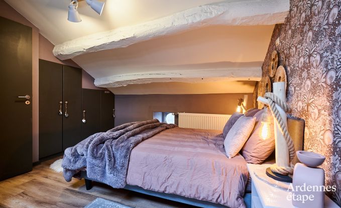 Gem�tliches Ferienhaus in Rochehaut f�r 6-7 Personen mit Jacuzzi, privatem Garten und in der N�he von Wanderwegen