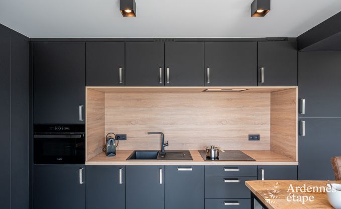 Gemtliches ebenerdiges Ferienhaus fr 2 Personen in Rochehaut mit Aussicht