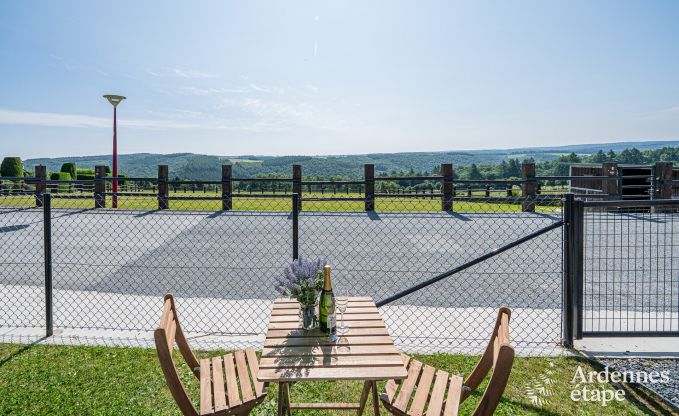 Gemtliches ebenerdiges Ferienhaus fr 2 Personen in Rochehaut mit Aussicht